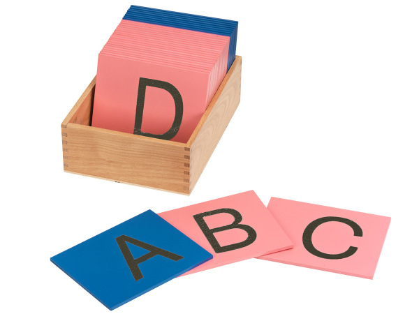 Montessori Großbuchstaben aus Fühlfilz